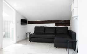 Saragozza Apartments